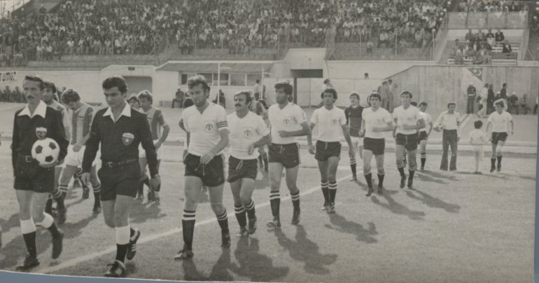 1975 — Konyaspor takım fotoğrafı