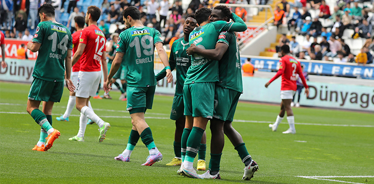 Deplasmanda Kasımpaşa'yı mağlup ettik