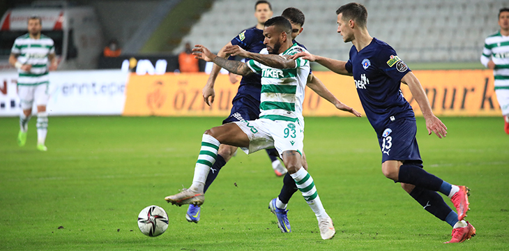 İttifak Holding Konyaspor’umuz: 4 Kasımpaşa: 4