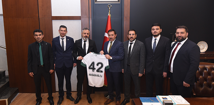 Başkanımız Ömer Korkmaz ve yönetim kurulu üyelerimiz Merkez İlçe Belediye Başkanlarımızı ziyaret etti.